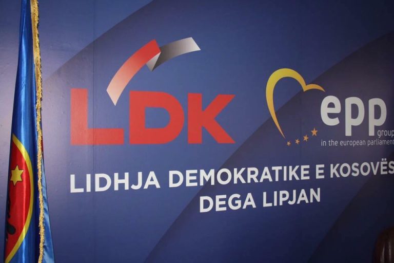 LDK- Lipjan udhëton në mënyrë të organizuar për hapjen e fushatës në Prishtinë