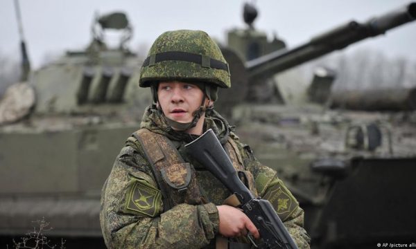 NATO aktivizon Forcën e Reagimit prej 40 mijë ushtarësh